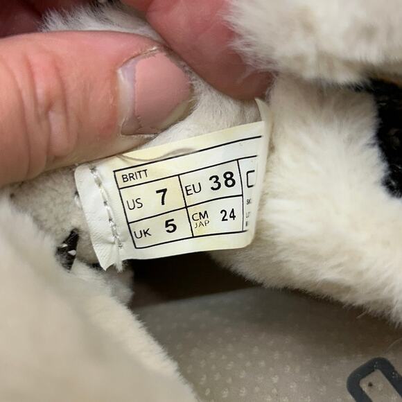 Hey Dude Faux Fur Trim Lining Britt Cocoa Shoes Ankle Boots Booties 7 Gray/Brown - Picture 9 of 9